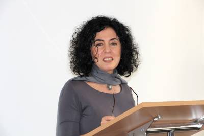 Staatssekretrin Emine Demirbken-Wegner