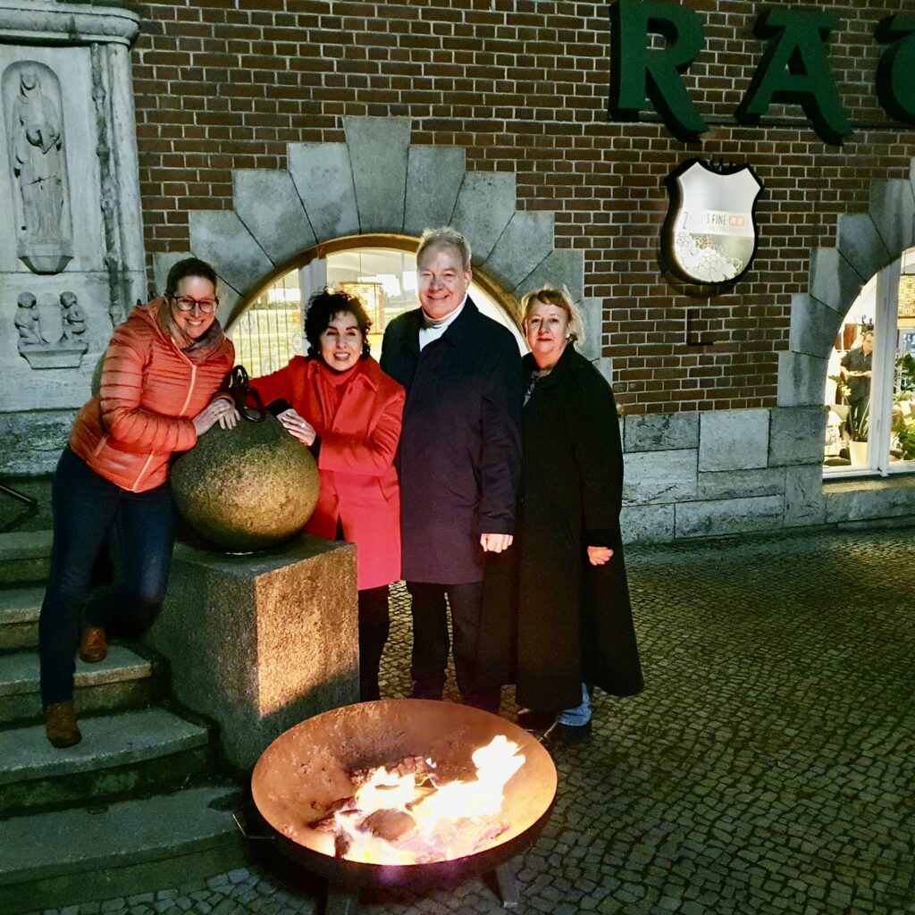 Von li. na. re.: Julia Schrod-Thiel, Emine Demirbüken-Wegner, Harald Muschner, Kerstin Köppen (Foto: Volker Neef)